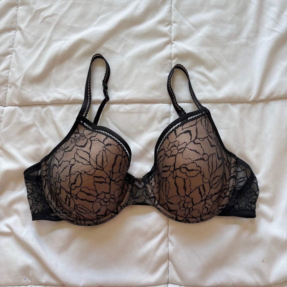 Wacoal Lace Underwire Bra Womans 38C Black Tan 853148 Feminine Goth Luxury